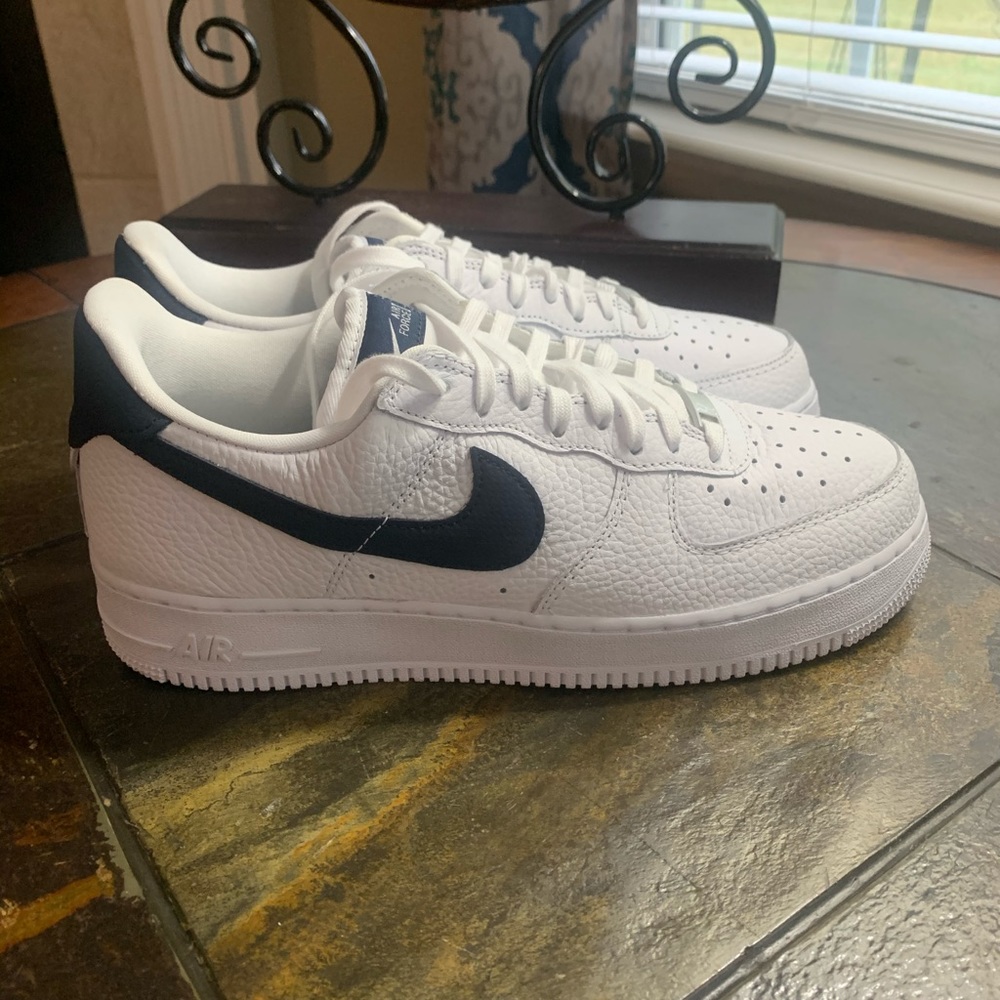Men’s Nike Air Force 1 shoes